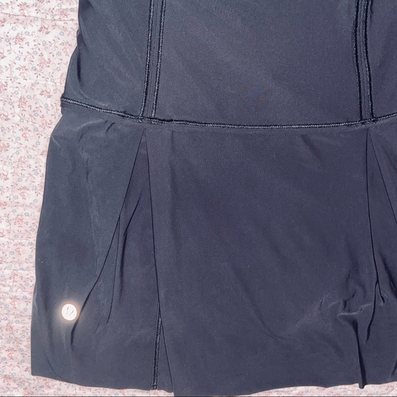 Lululemon Lost in Pace skirt 12 large - Picture 5 of 9